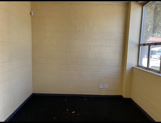 INDUSTRIAL PROPERTY TO RENT IN MAITLAND